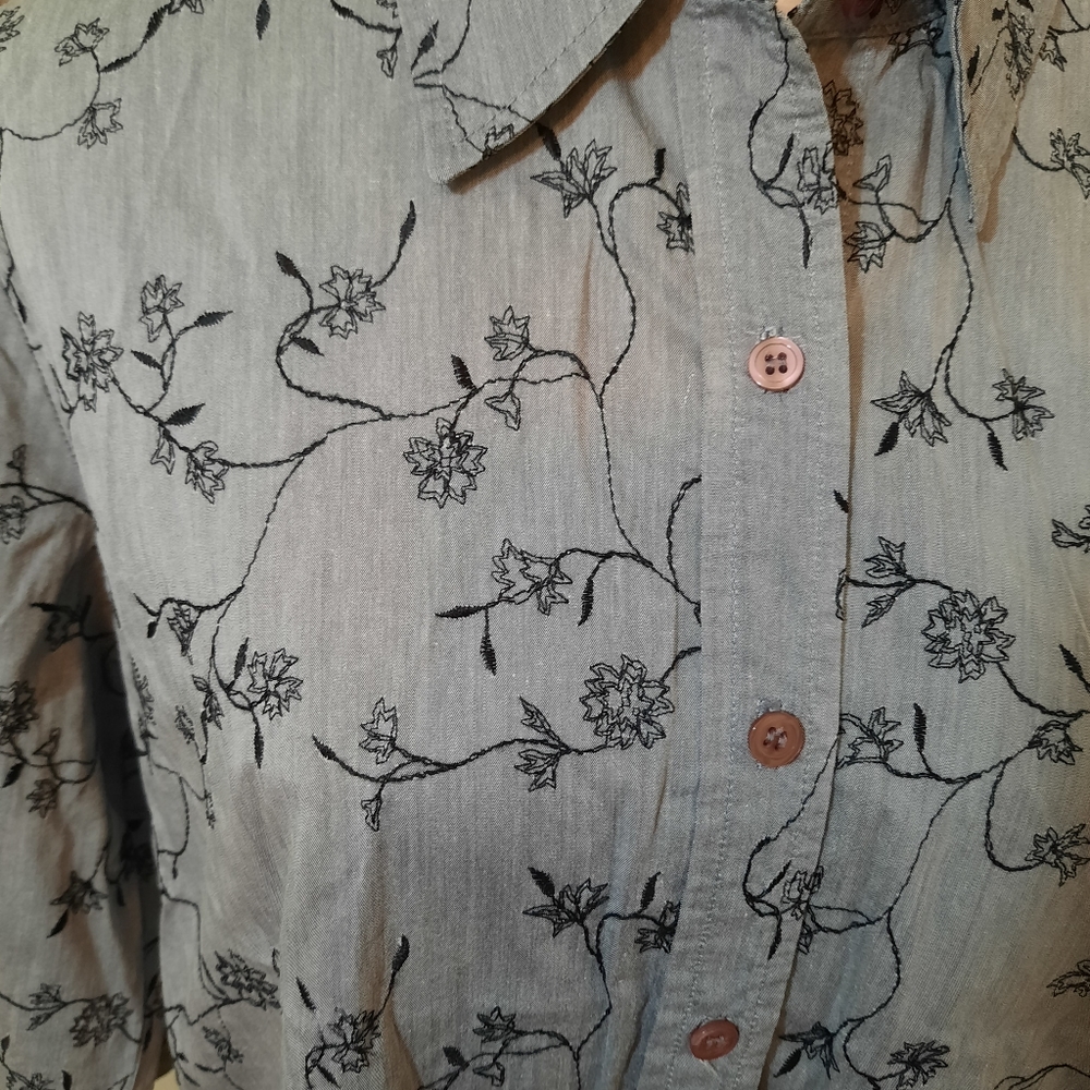 Karen Kane embroidery button down top shirt sz M/P *M6 - Picture 6 of 6